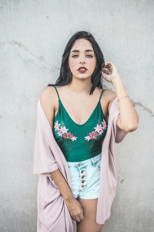 Isabella V.